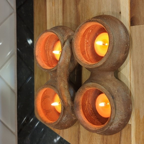 4 Section Primitive Rustic Clay Pot W/ Handle 8” x 8” x 3” - Picture 3 of 10